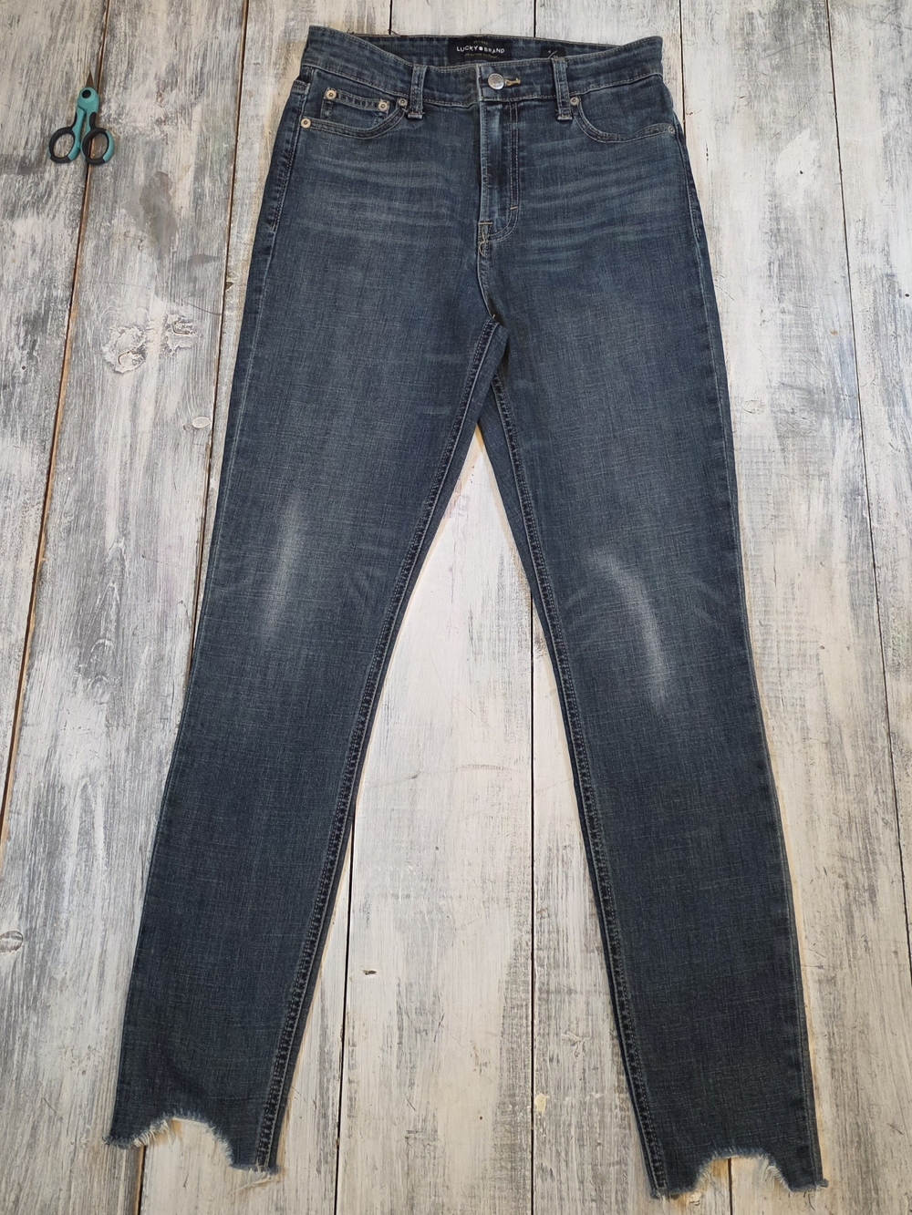 Lucky Brand Dark Blue Bridgette Skinny Denim Jeans with Raw Hem sz 4/27